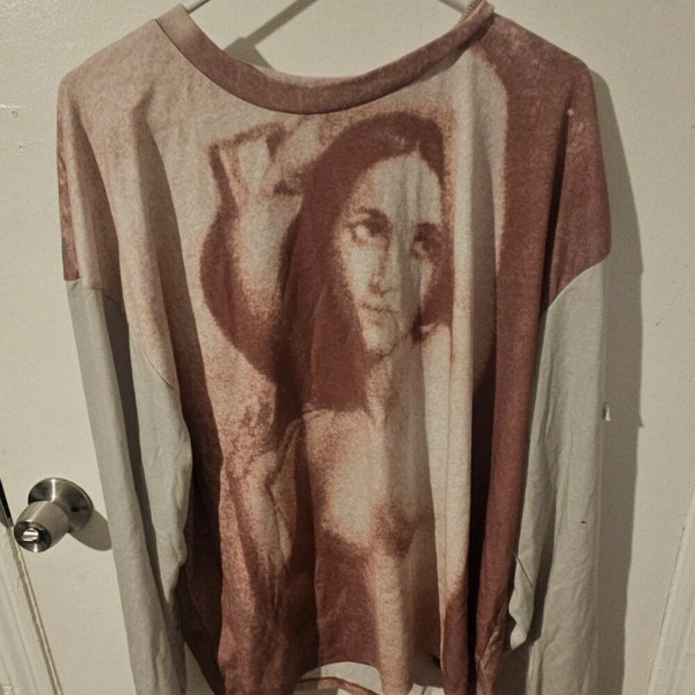 graphic long sleeve